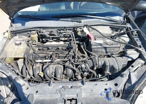 2005 Ford Focus Zx5 из США, поврежденный, VIN 3FAFP37N35R131784